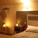 Les Escaliers Du Paradis 3* Largentiere