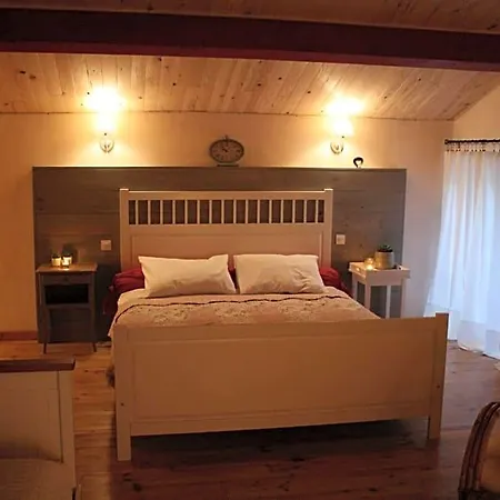 Les Escaliers Du Paradis Bed & Breakfast