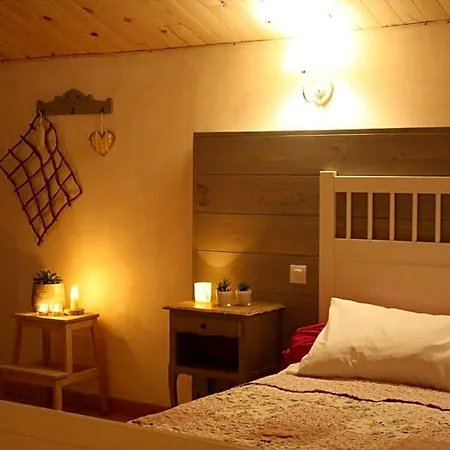 Les Escaliers Du Paradis Bed & Breakfast